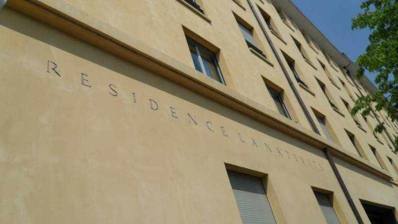 3 bureaux résidence la nativité Aix en provence centre ville historique terrasse