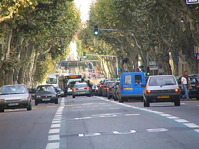 Local commercial AIX EN PROVENCE Boulevard de la République Local commercial de 160 m² / 250 m de Rotonde Mirabeau