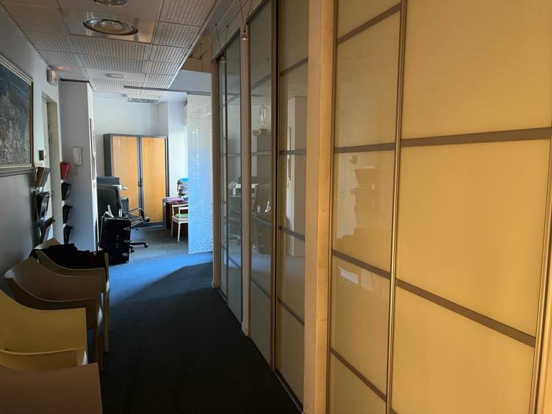 3 bureaux résidence la nativité Aix en provence centre ville historique terrasse